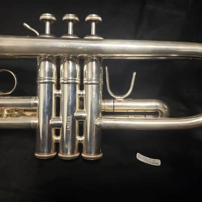 Bach TR200S Silver Intermediate Trumpet!  Serviced, New Case, Gorgeous! image 7