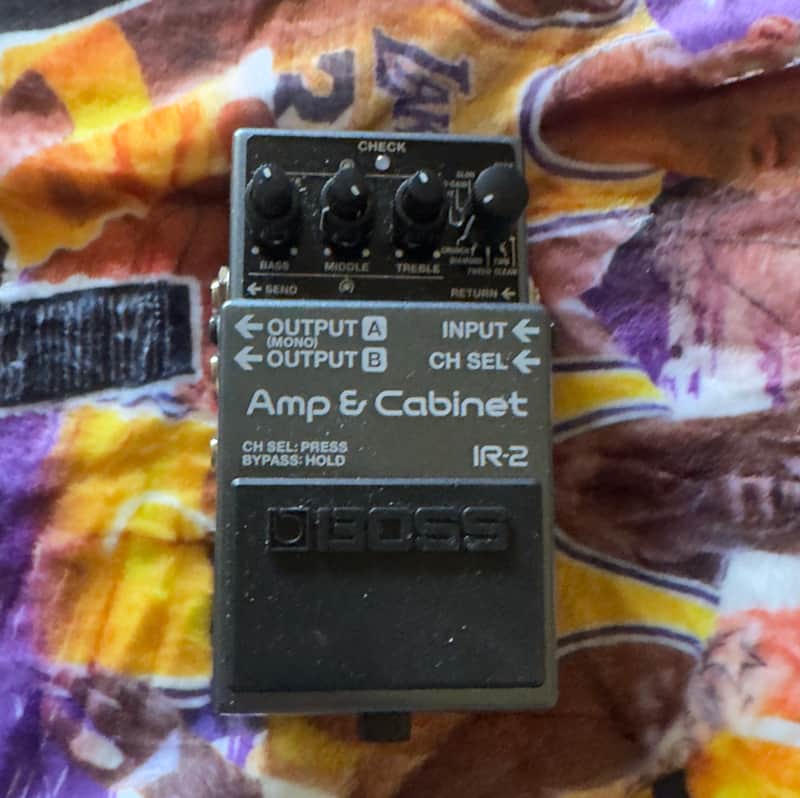 Boss IR-2 Amp & Cabinet