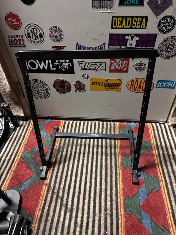 On-Stage RS7030 Table Top 12U Rack Stand 2010s - Black image 1