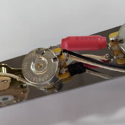 Tribute Telecaster Fat 50's Control Plate image 2