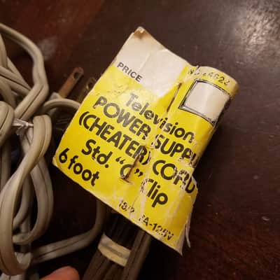 One (1) GE etc. Electric Disconnect Plug Power Cord Cable Non-polarized C-clip TV cheater Rectangle 1955 image 6