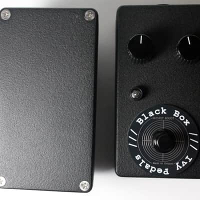Black Box by Ivy Pedals - MOSFET Clean Boost image 4