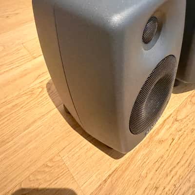 Genelec 8020D (PAIR) 4" Powered Nearfield Studio Monitor - Gray image 3