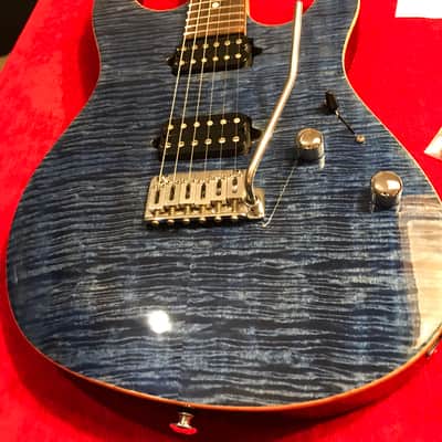 Suhr Modern Pro M7 Trans Whale Blue with G & G fitted hard case + tools image 3