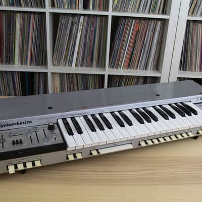 Farfisa Syntorchestra "The Ultimate Krautrock String Synth" image 1