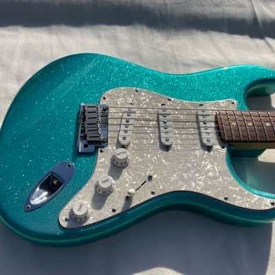 Fender Stratocaster Mars Music Limited Edition 2001 Aqua Green Sparkle image 3