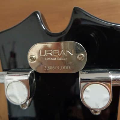 Keith Urban Light The Fuse Limited Edition Solid Body Electric w/ Amp Package - Cherry Red Burst image 12