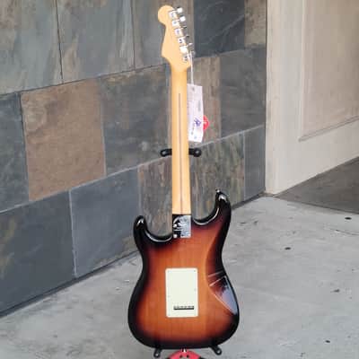 Fender American Professional II Stratocaster, Rosewood Fingerboard, Anniversary 2-Tone Sunburst image 9