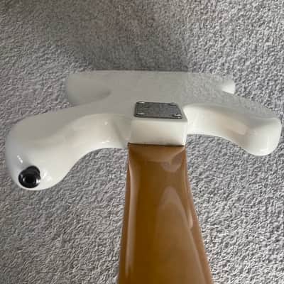 Fender Modern Player Jazz Bass 2012 MIC Olympic White 4-String Rare Bass Guitar image 12