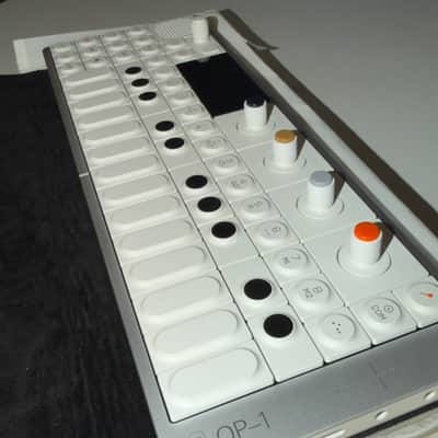 Teenage Engineering OP-1 Field Portable Synthesizer Workstation 2022 - Present - White image 2