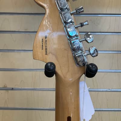 Fender stratocaster 2003 - Gloss image 10