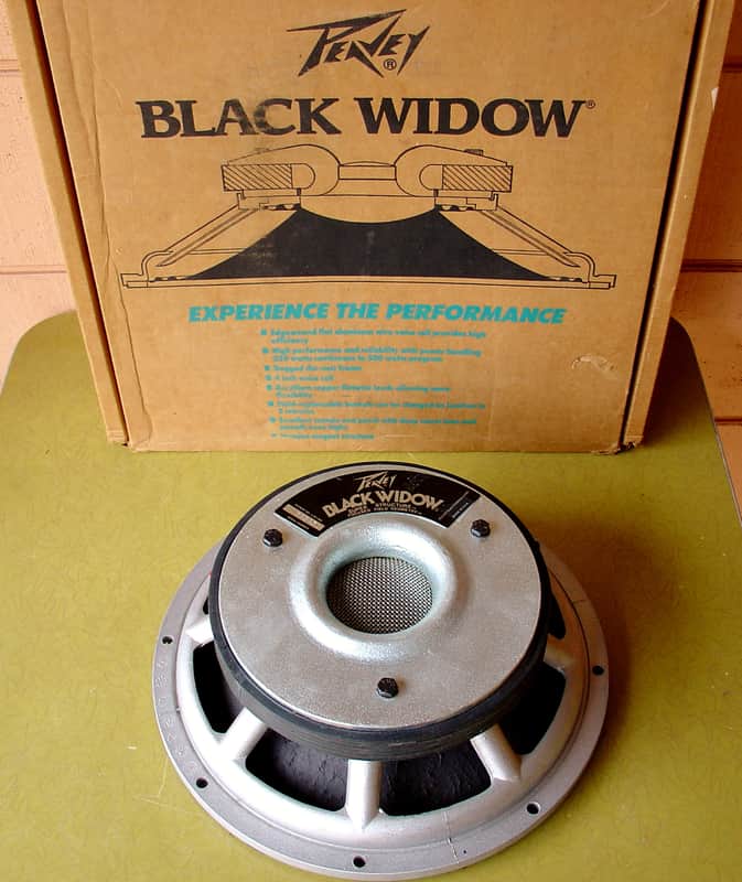 PEAVEY Black Widow 12