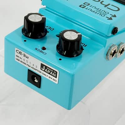 Boss CE-2w Waza Craft Chorus image 2