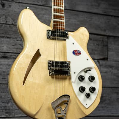Rickenbacker 360 - Mapleglo image 3