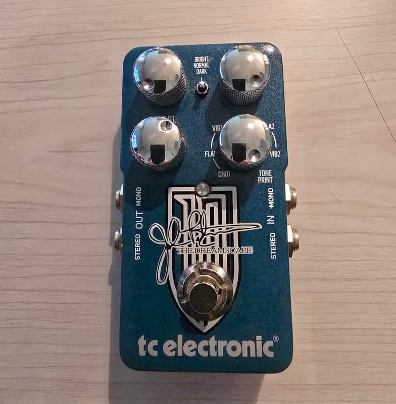 TC Electronic John Petrucci Dreamscape 2012 - Present - Blue Sparkle image 1