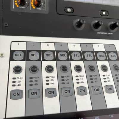 Yamaha TF1 40 Input Digital Mixing Console 2015 - Present - Grey / Black image 5