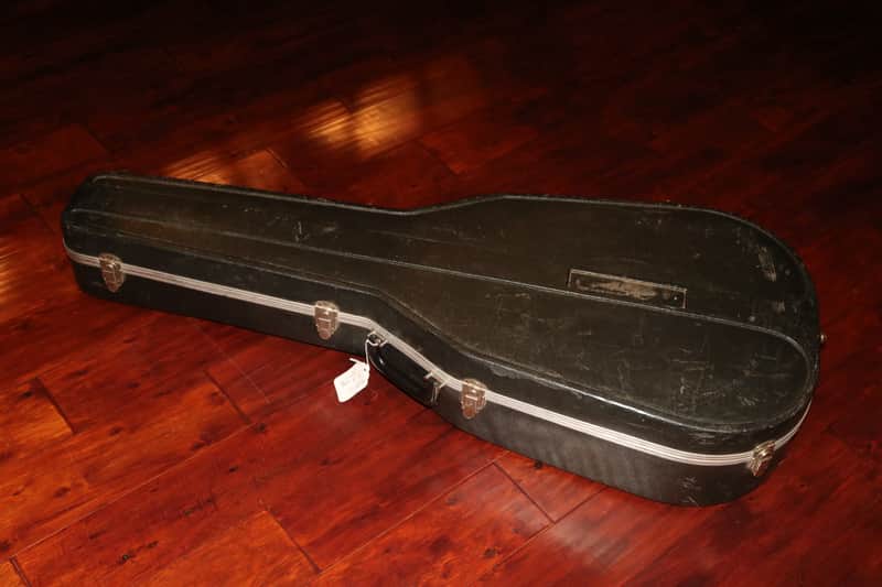 Martin Dreadnought hard shell case late 70's early 80's image 1