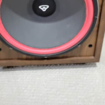 Cerwin-Vega D9 Walnut Bild 4