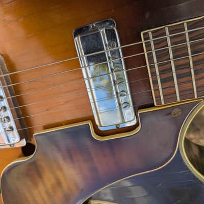 Kay Jazz gutar 1960's - sunburst image 7