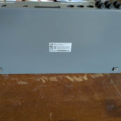 Elektron Octatrack MkII 8-Track Sampler w/ Vintage Drum Machine Samples image 7