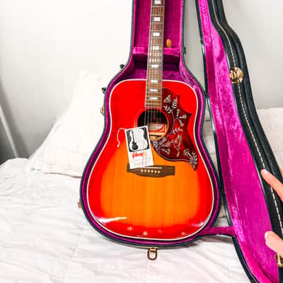 1971 Gibson Hummingbird Custom Cherry Sunburst w/ OHSC, Original Case Candy, Collector Grade image 2