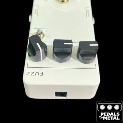 JHS 3 Series Fuzz 2020 - Present - White - X18726 image 2