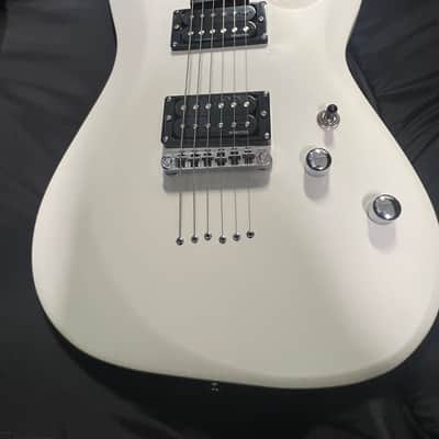 Schecter C-6 Deluxe 2002 - Satin White image 2