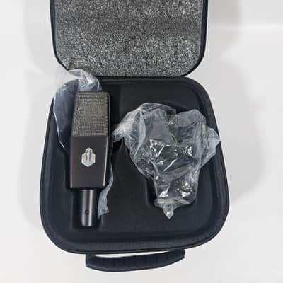 BeesNeez Microphones BC12A FET image 1