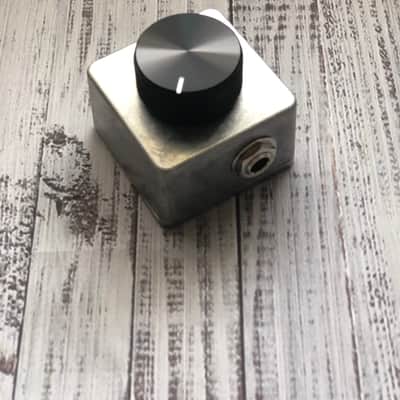 Simple Switch Effects Passive Volume Pedal/ Amp Attenuator image 2