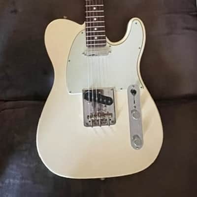 Fender American Professional Telecaster 2017 - Olympic White image 3