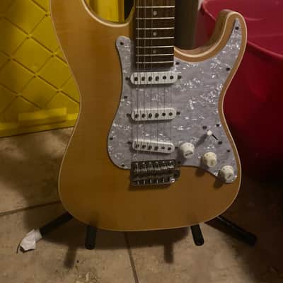 Fernandes Strat image 7