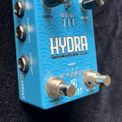 Keeley Hydra Stereo Reverb & Tremolo 2020 - Present - Blue image 2