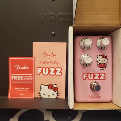 Fender Hello Kitty Fuzz 2024 - Present - Pink image 7