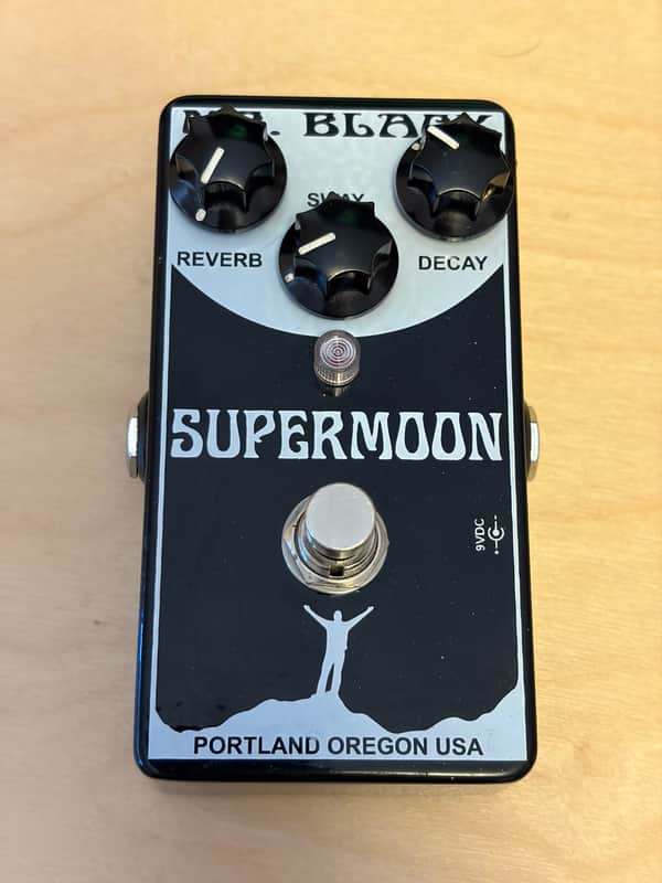 Mr. Black Supermoon REVERB Unit -  Black image 1