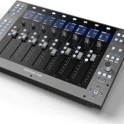 UF8 - Advanced DAW Controller