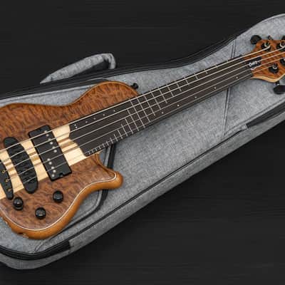 Mayones Cali 5 Fretless Mini 5A Quilted Mahogany - Trans Natural Matt image 3