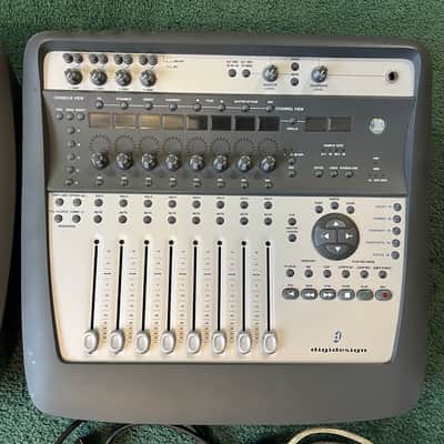 Digidesign Digidesign Digi 002 Console Firewire Audio Interface/Mixer with Control Surface Mid-2000s image 3