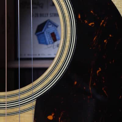 Martin D-28 Billy Strings Signature Acoustic Guitar Natural with Hardshell Case image 5