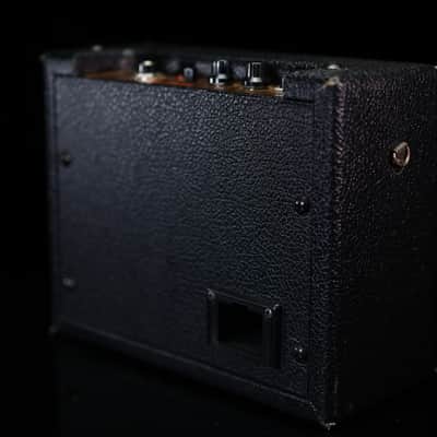 Epiphone — Studio Mini Amp — 1x3 image 4