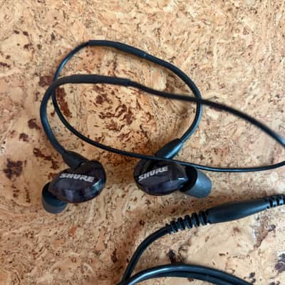 Shure SE215 PRO Wired In-Ear Monitors - 64" Cable 2022 - Present - Black image 2