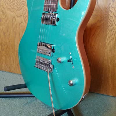 Firefly FFSA-MGN 516 Super Strat Alnico HH Coil Split 2023 - Metallic Green / Natural Mahogany image 3