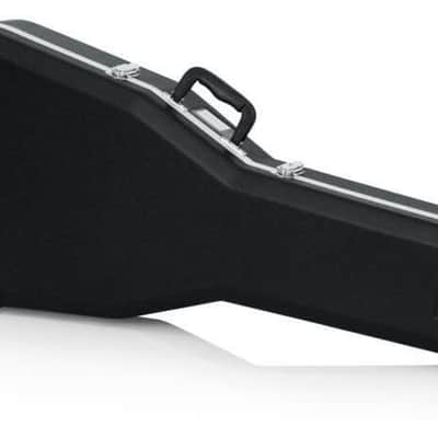 Gator Classical Guitar Case image 2