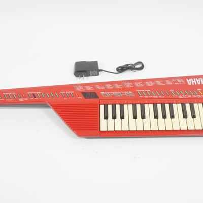Buy used YAMAHA SHS-10R Red FM Synthesizer Keyboard SHS10 Shoulder Keyboard Keytar NO BATTERY COVER