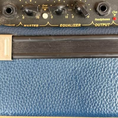 Esteban G-10 GUITAR AMP PORTABLE 12W PRACTICE AMPLIFIER image 8