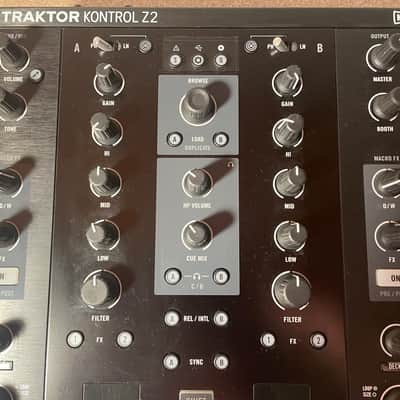 Native Instruments Traktor Kontrol Z2 2010s Black image 5