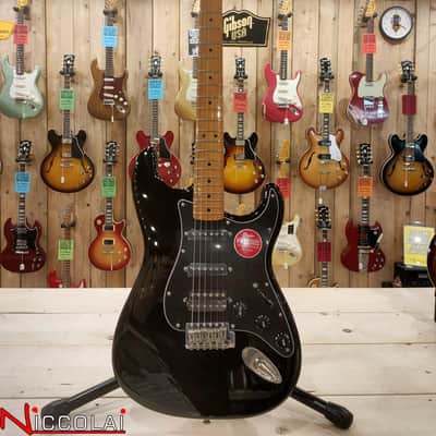 Squier Classic Vibe 70S STRATOCASTER HSS Maple Fingerboard, Black image 1