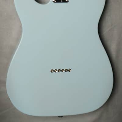 Fender American Professional II Telecaster® Thinline Transparent Daphne Blue image 7