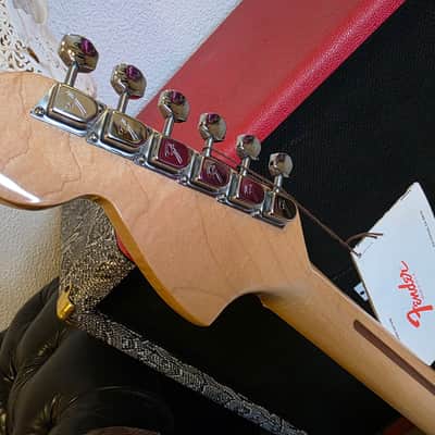 Fender Stratocaster 1979 ONE OWNER - Original Hang Tag! Red Ash Body Vintage 70s American Strat image 7