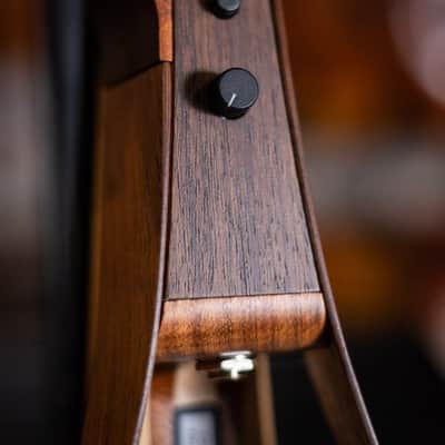 Yamaha YEV105NT 5 String Electric Violin - Natural Finish image 9