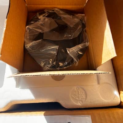 Focal Alpha 50 Evo Powered Studio Monitor (Pair) 2021 - Present - Black image 12